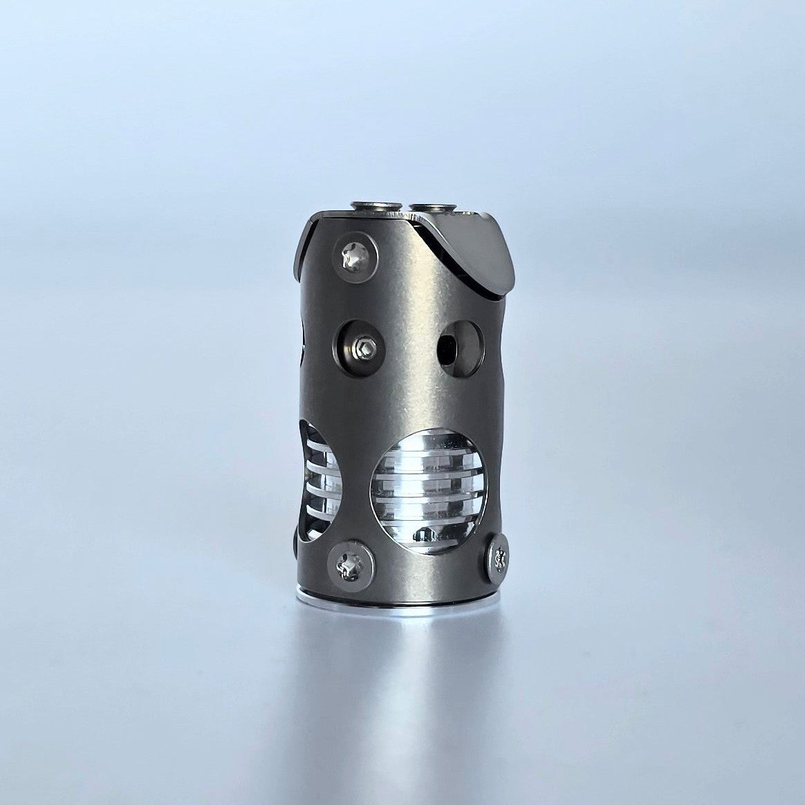 Chube compact [preorder]