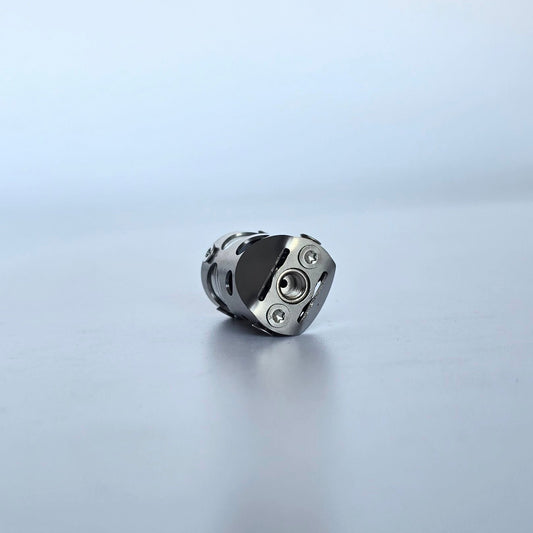 Chube compact [preorder]