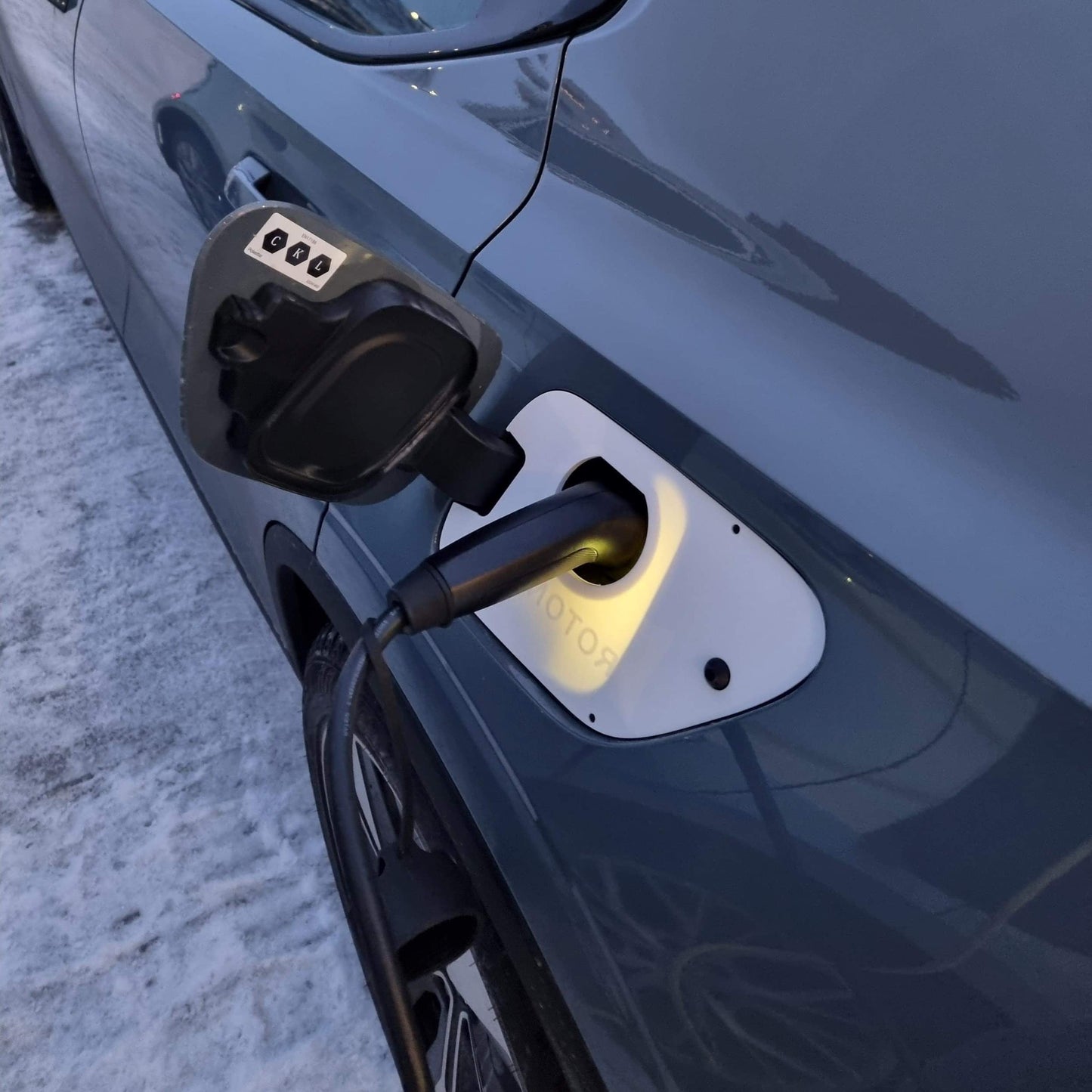 Polestar 2 Weather and Snow Cover for Charging Port - Compact